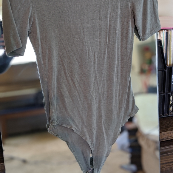 Fashion Nova Olive green bodysuit - Picture 3 of 3